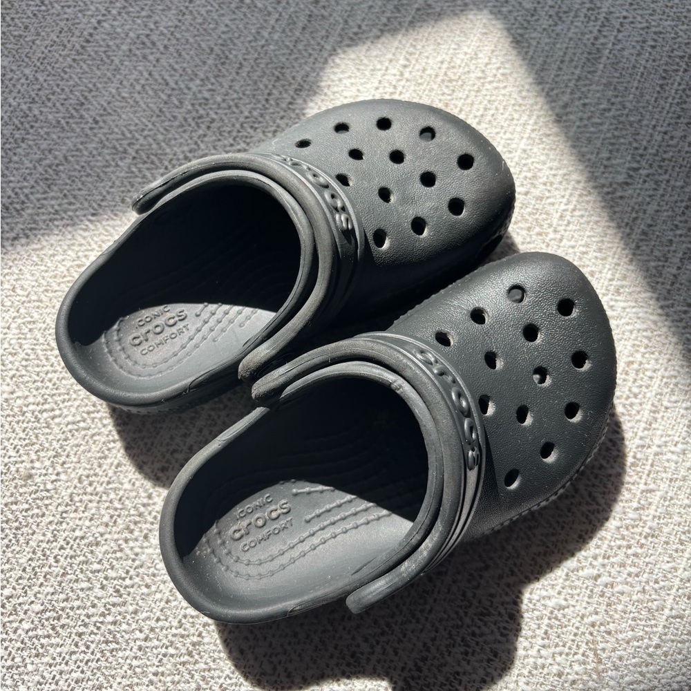 CROCS Black Water Shoes with Ventilation Holes